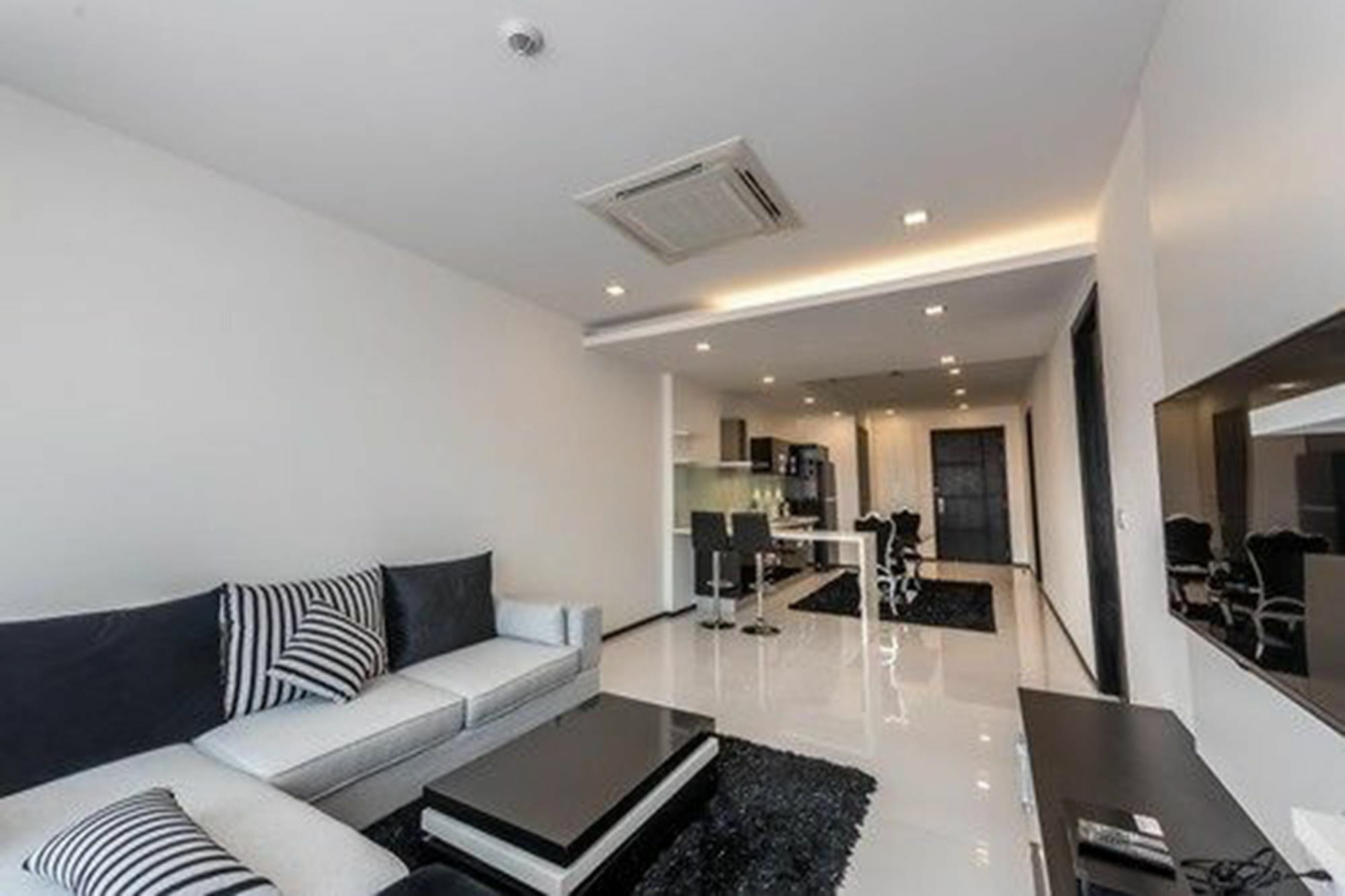 Maline Exclusive Serviced Apartments Пном Пен Екстериор снимка