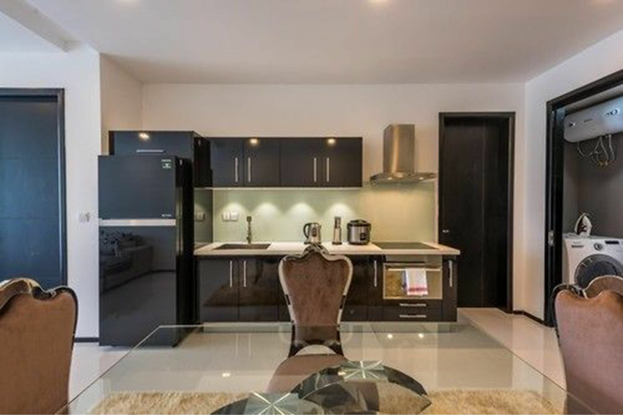 Maline Exclusive Serviced Apartments Пном Пен Екстериор снимка